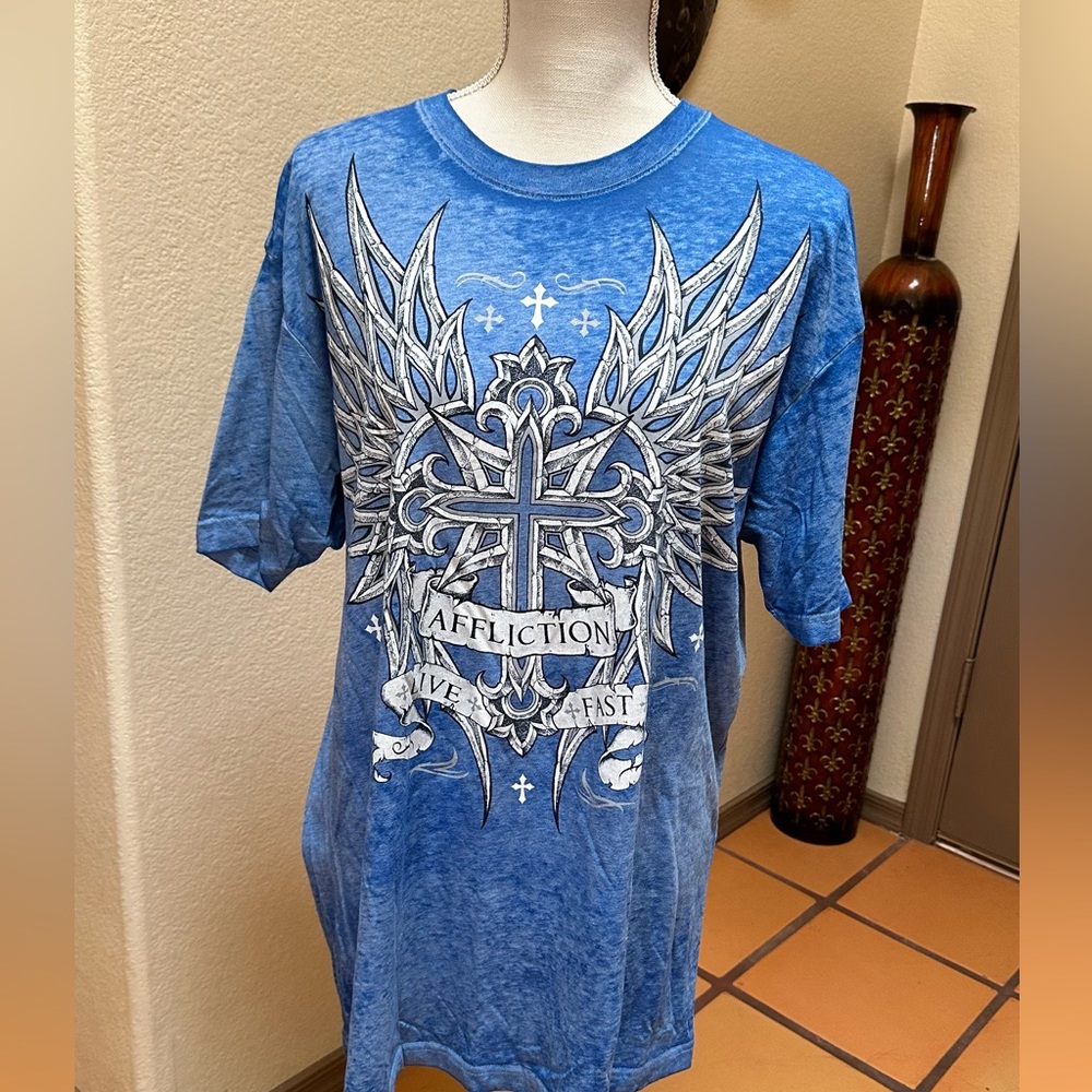 Men’s Affliction t shirt
